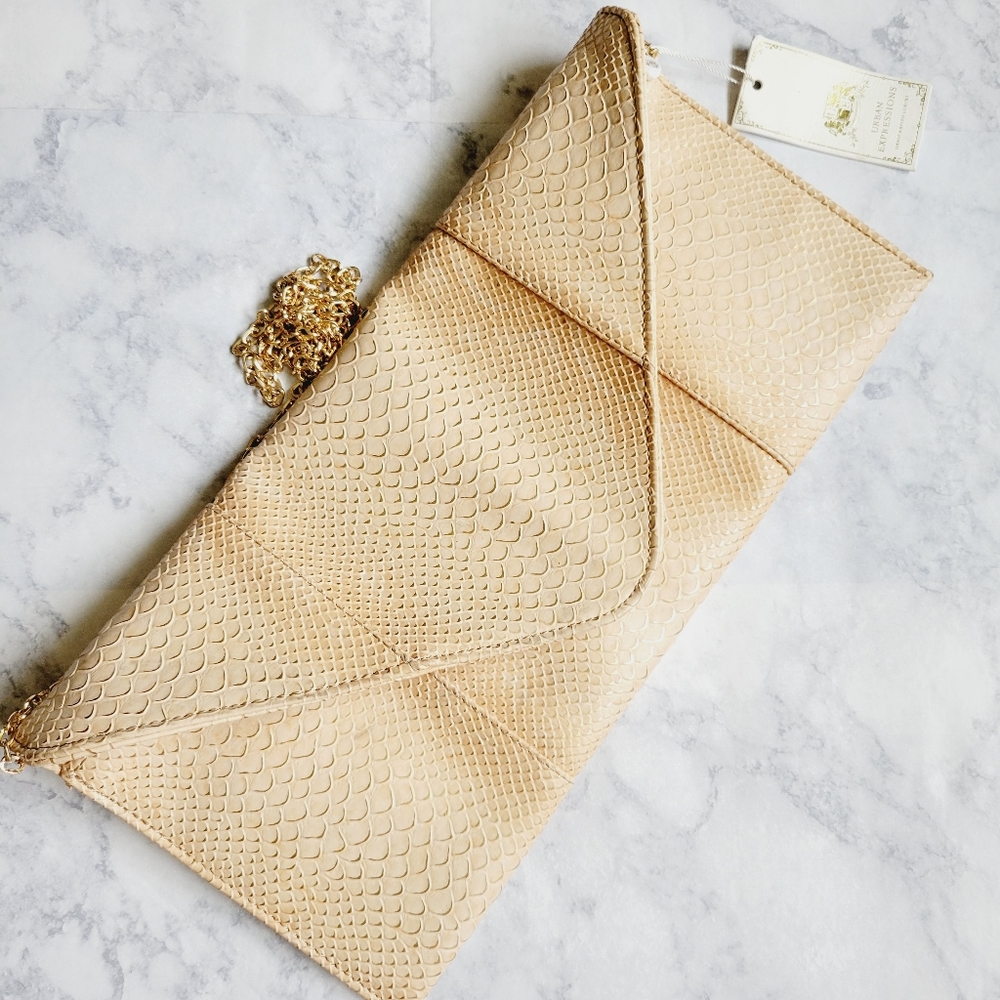Urban Expressions Bailey vegan reptile clutch